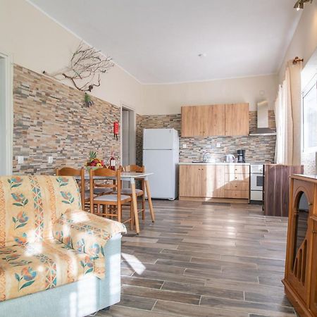 Stelios Stone House Sinarades Villa Kouramades Luaran gambar