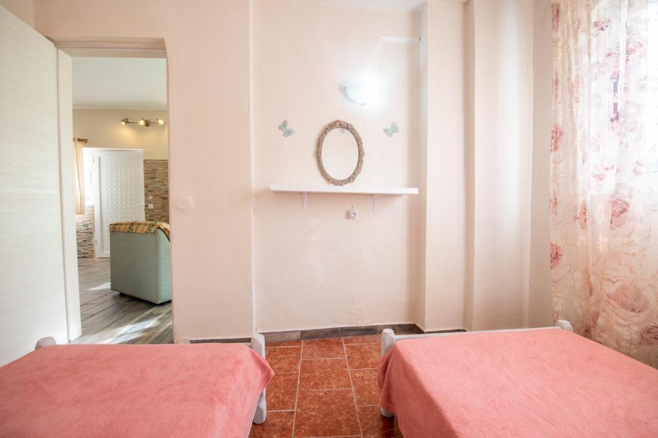 Stelios Stone House Sinarades Villa Kouramades Luaran gambar