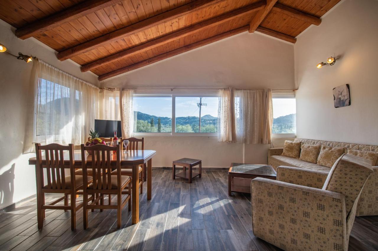Stelios Stone House Sinarades Villa Kouramades Luaran gambar