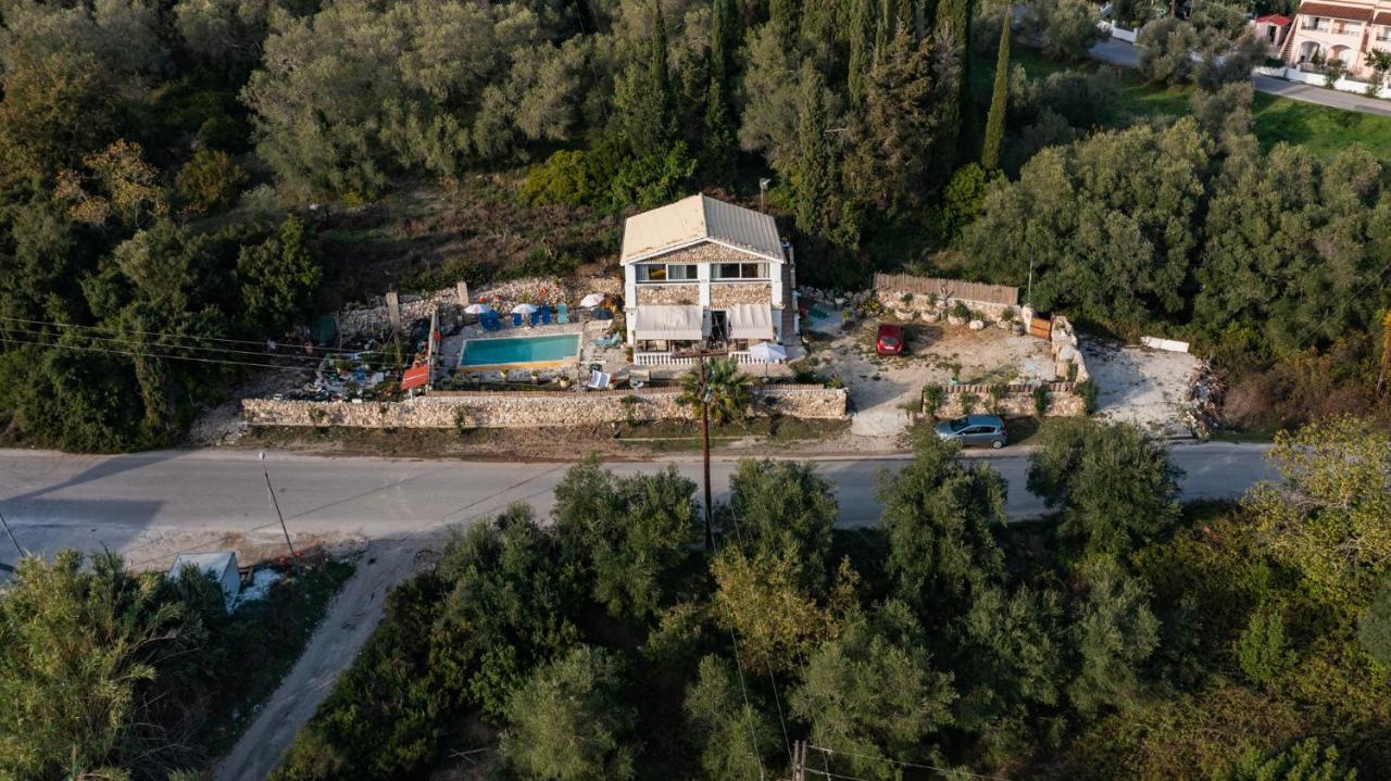 Stelios Stone House Sinarades Villa Kouramades Luaran gambar